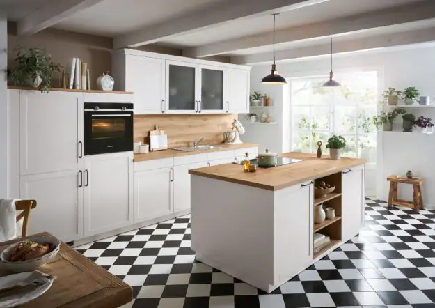 4. Landhausküche kuechenstudio hilpoltstein